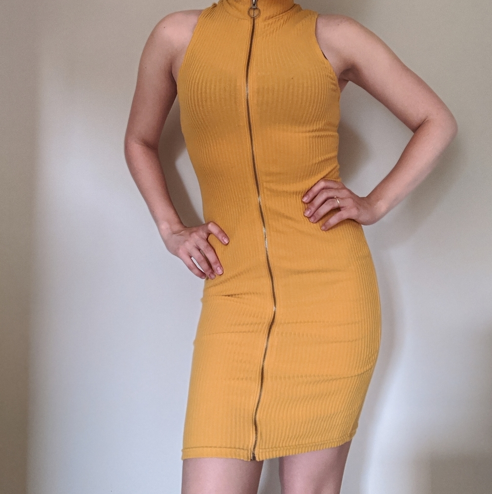 Sexy Yellow Bodycon Front Turtleneck Zip Dress